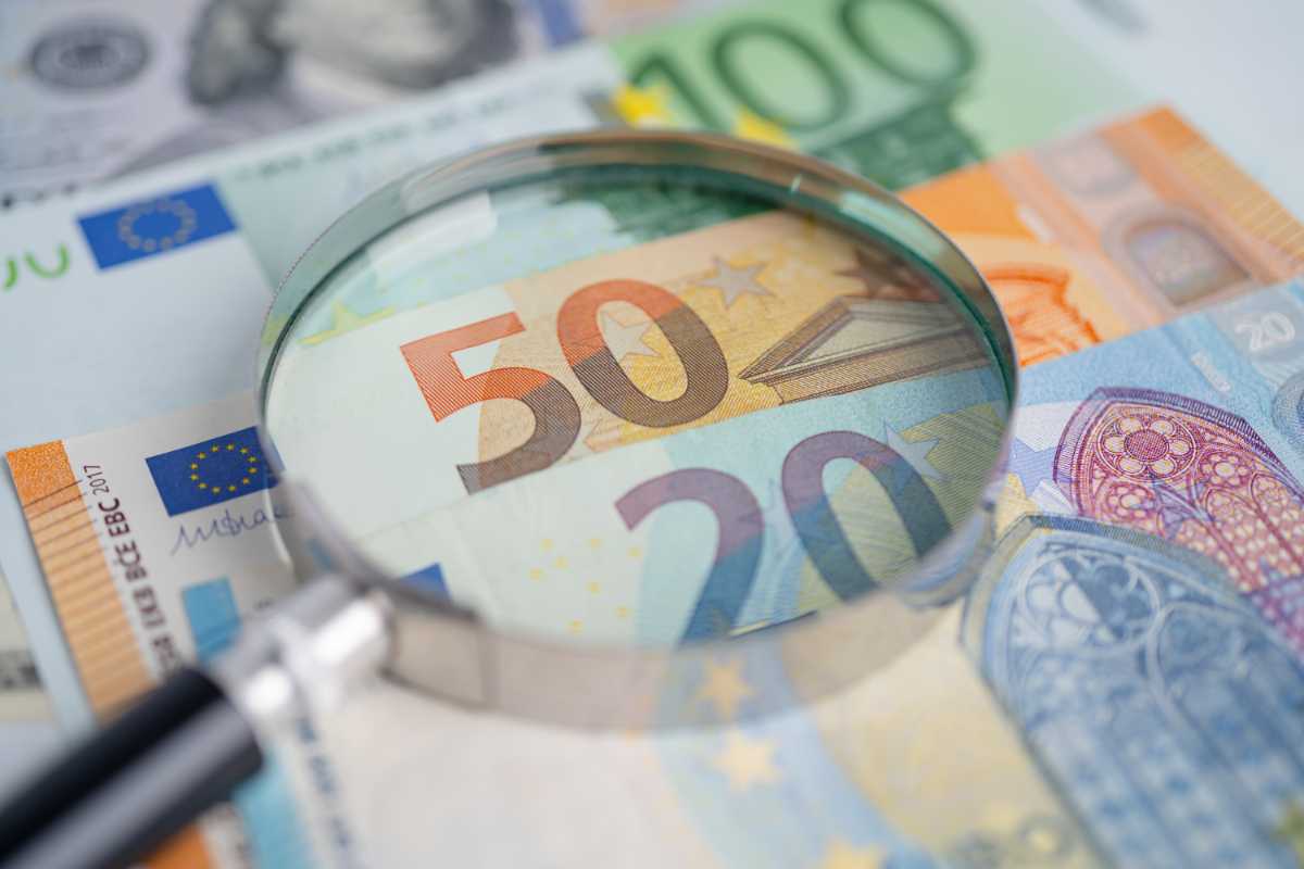 Soldi euro contanti